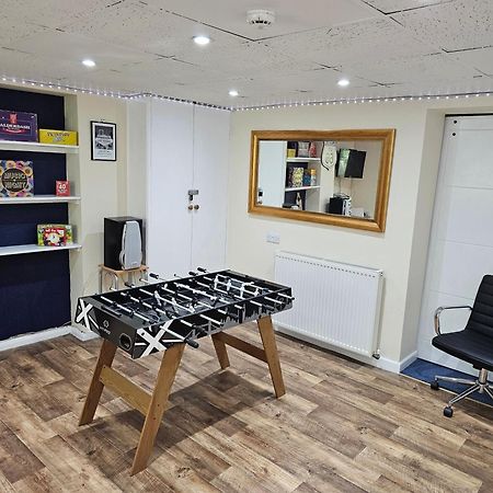 Ground Floor Apartment Up To 6 Guests With Games Chill Out Room Scarborough Exterior photo